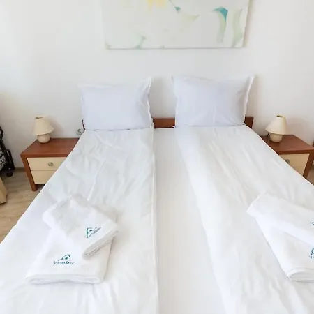 Апартаменты Lighthouse *