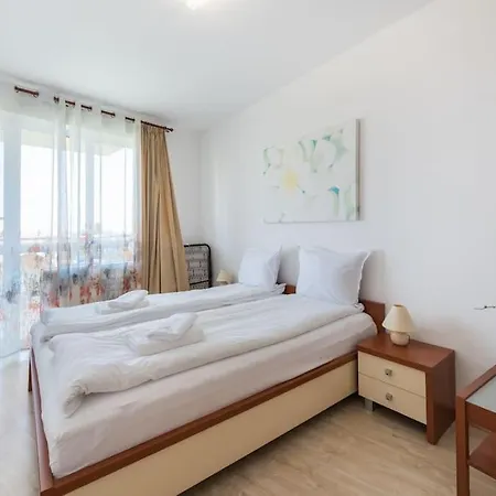 Lighthouse Варна